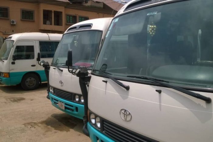 Executive Coaster Bus